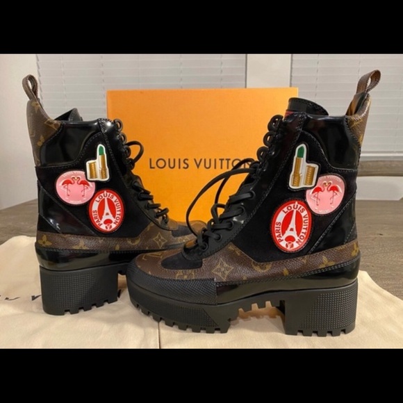 Sold Louis Vuitton Desert Laureate 